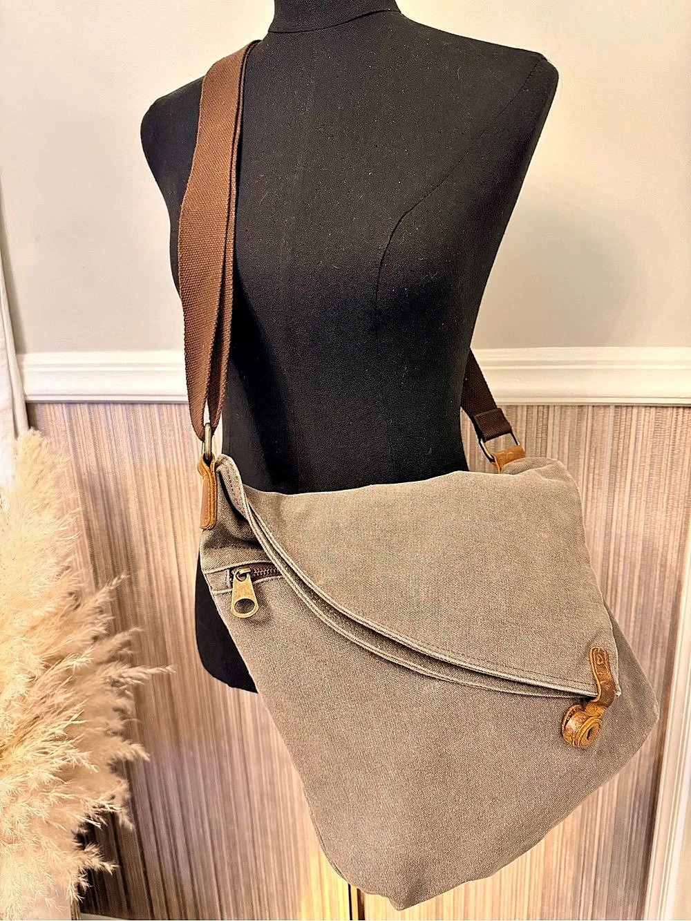 Canvas Messenger Crossbody Bag Leather Trim Teal Lining Boho Utility